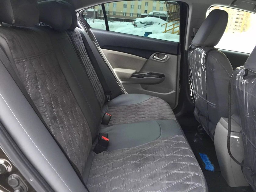 Авточехлы Хонда Цивик 4д