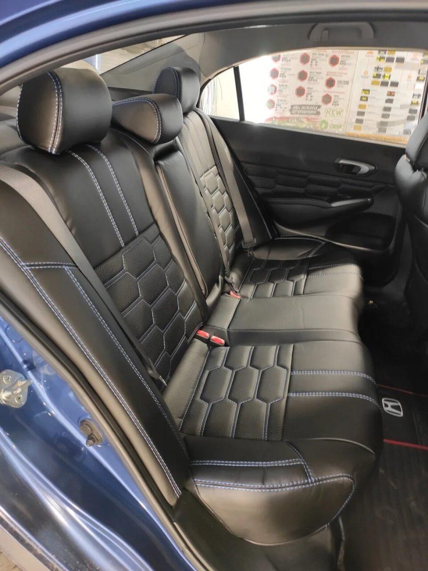 Чехлы на Цивик 4д