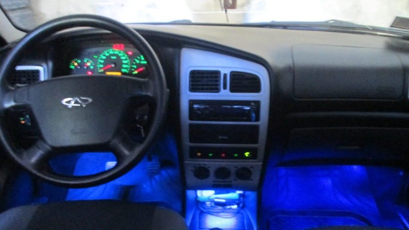 Салон чери амулет