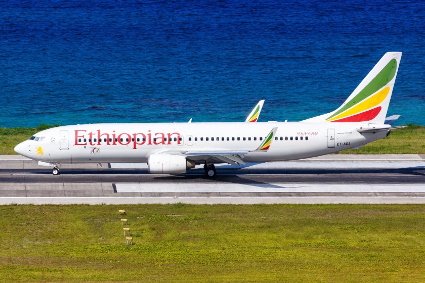 Самолёт Ethiopian 737