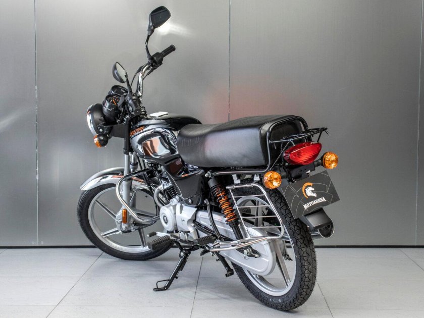 Мотоцикл bajaj boxer
