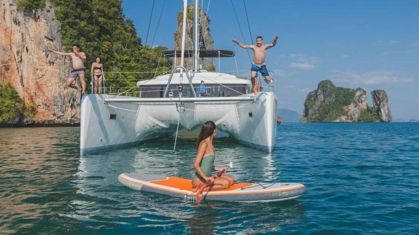 Катамаран Lagoon 52