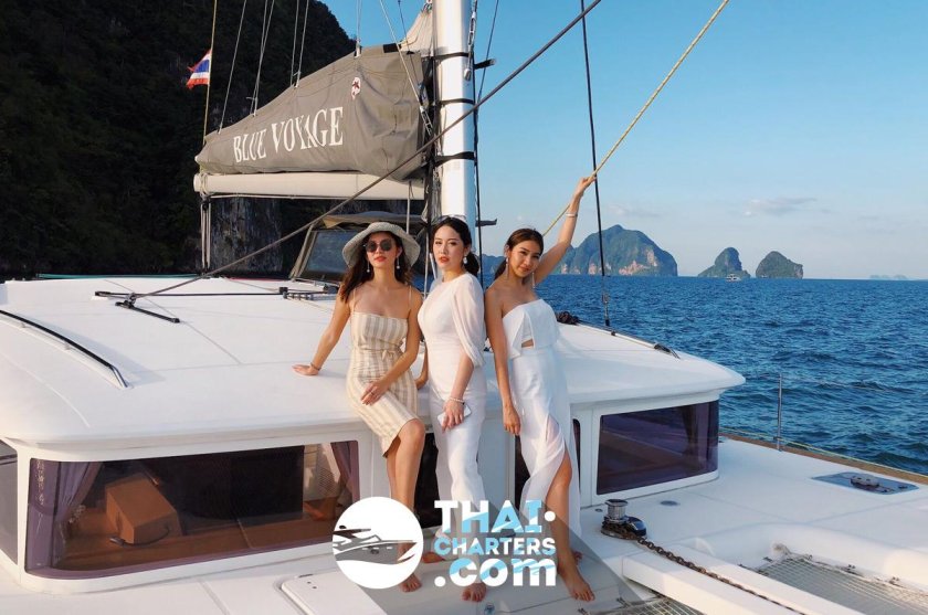 Lagoon 400 катамаран