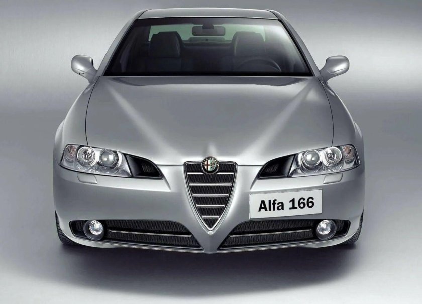 Alfa Romeo 166