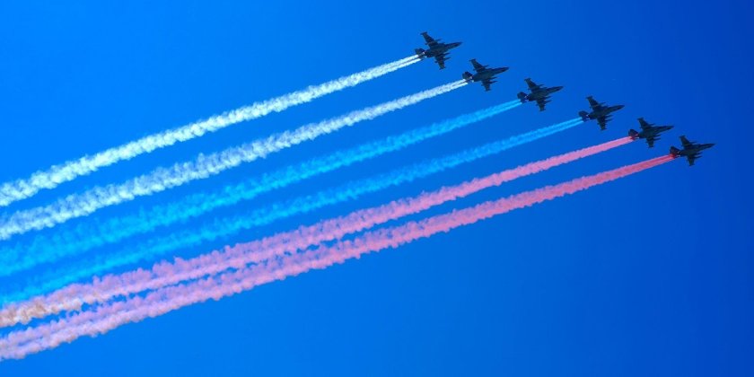 Самолеты Триколор