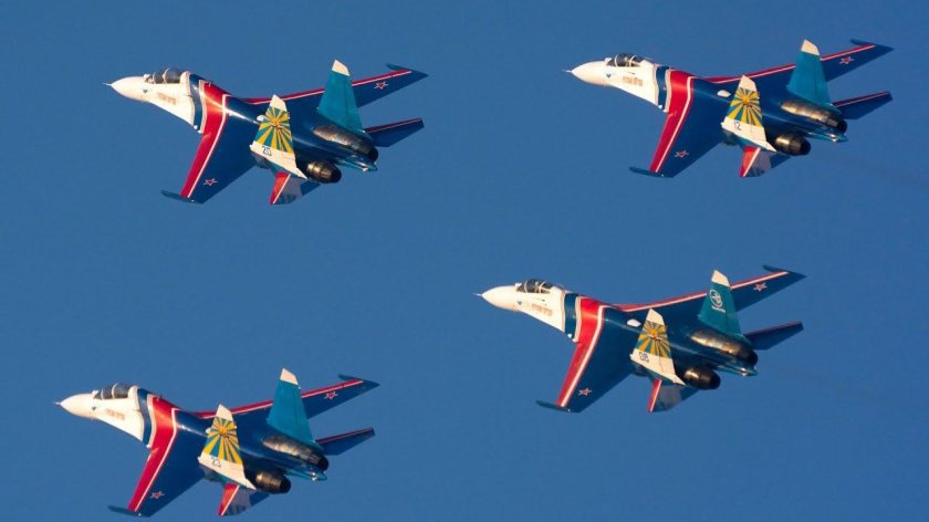 Су-27 истребитель русские Витязи