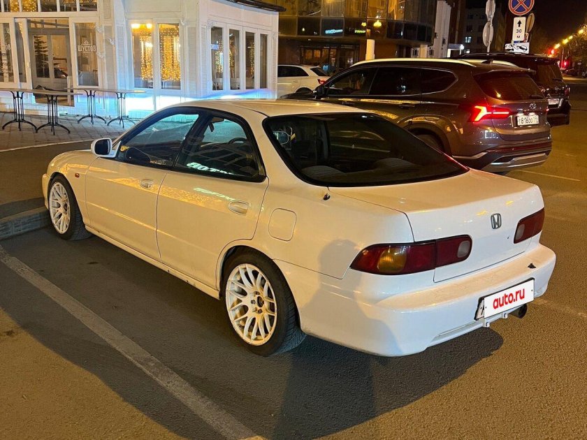 Honda integra 2000