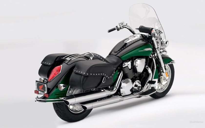 Мотоцикл Honda VTX 1800