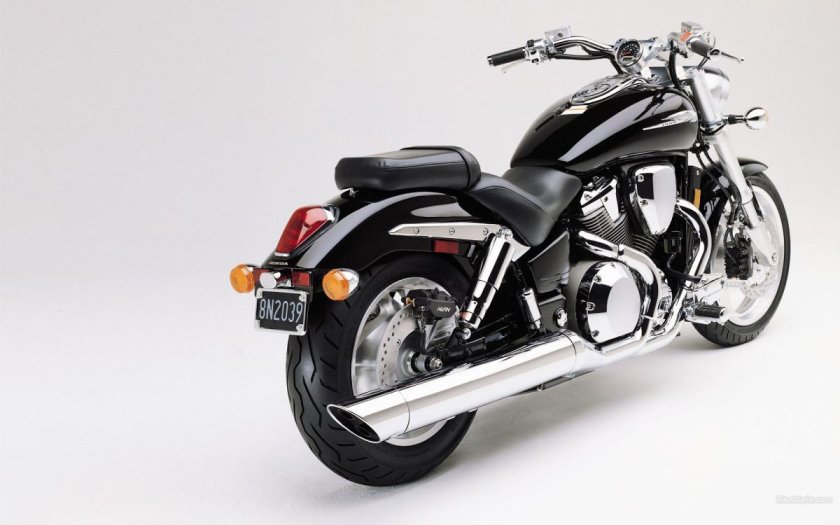 Мотоцикл Honda VTX 1800