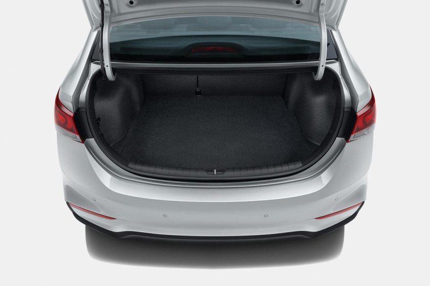 Открытый багажник Hyundai Solaris 2