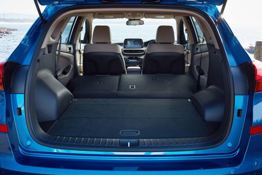 Hyundai tucson 2019 багажник