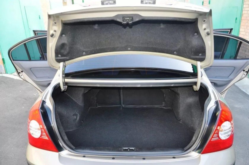 Хендай Элантра 2008 багажник