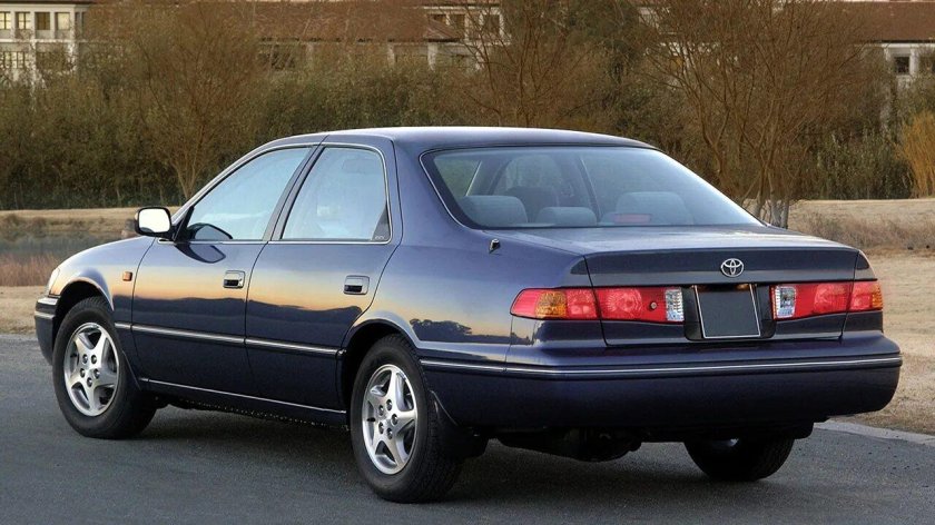 Toyota camry 2000