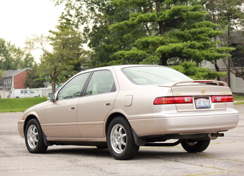 Toyota camry 2000