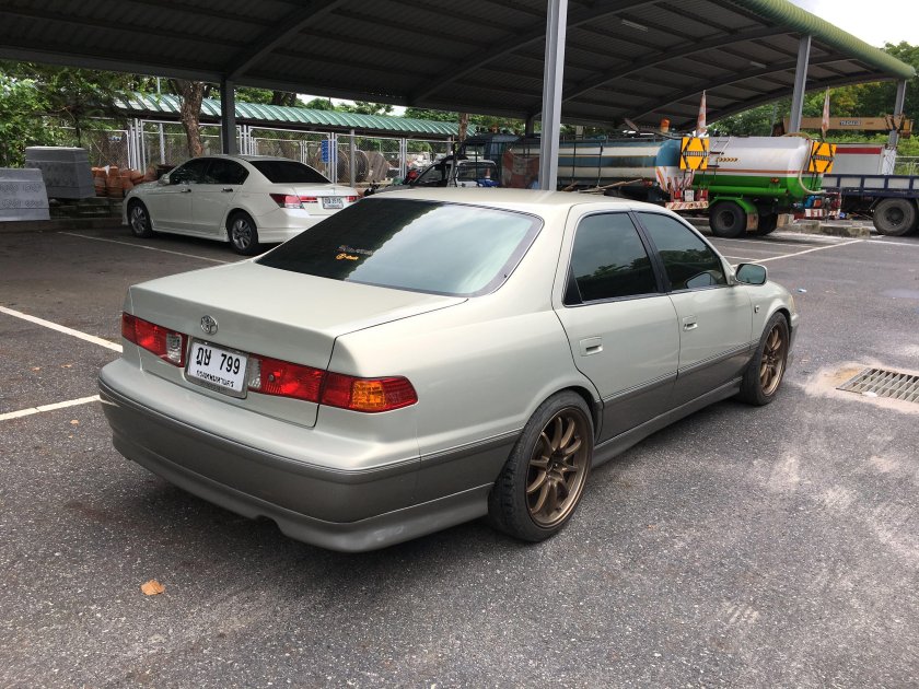 Toyota Camry sxv20