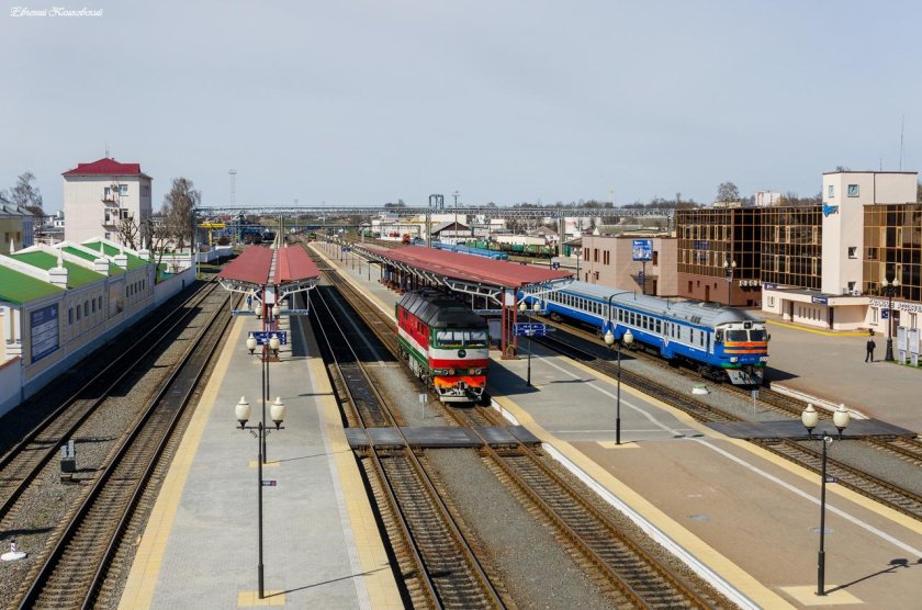 Жд вокзал солигорск