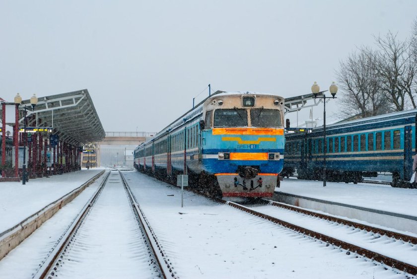 Дизель поезд дрб1