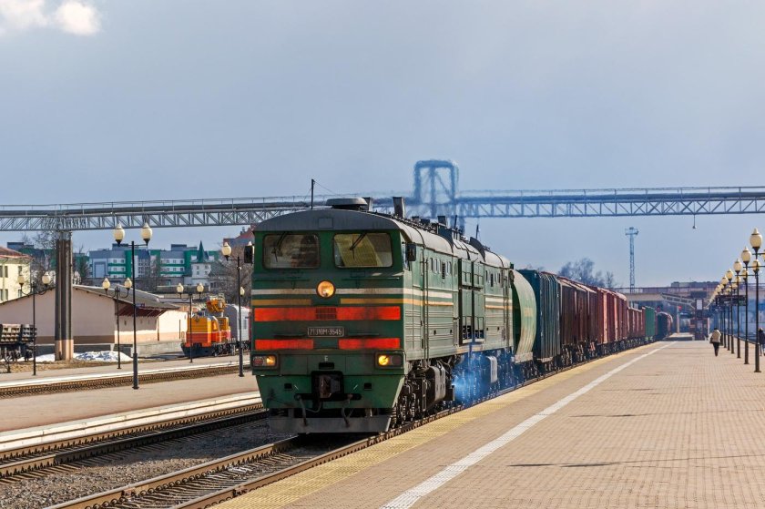 Тепловоз 2 тэ 10 м