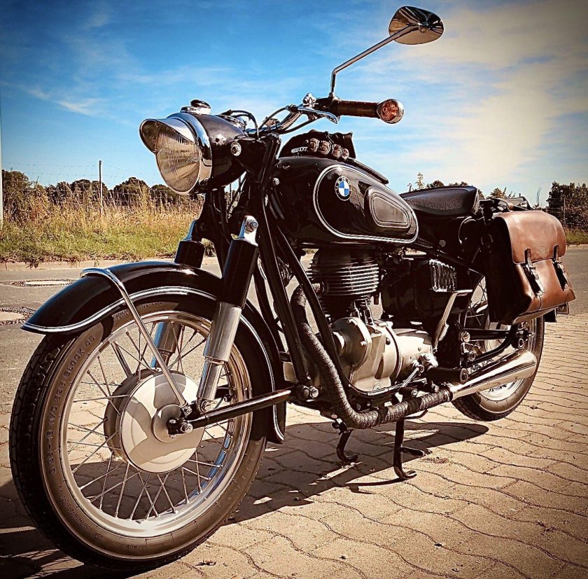 Мотоцикл bmw