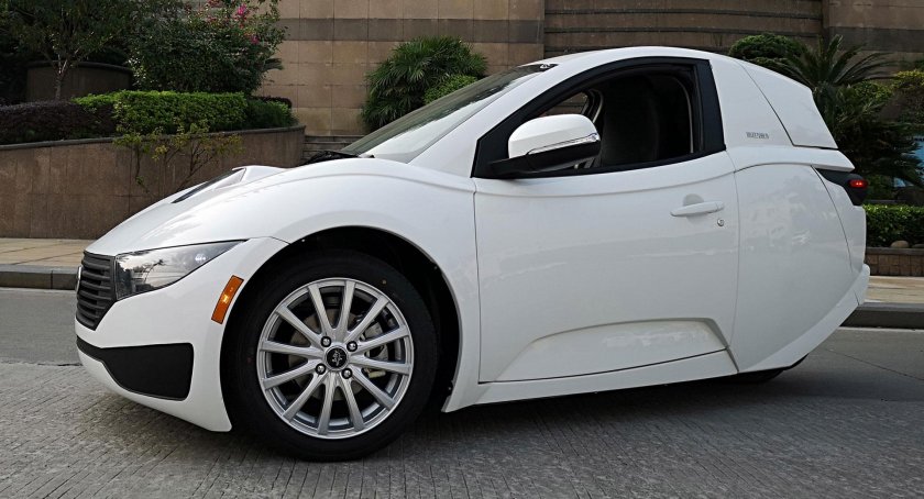 Китайский электромобиль