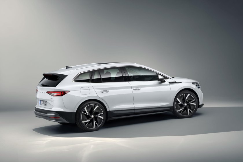 Шкода ENYAQ 2020