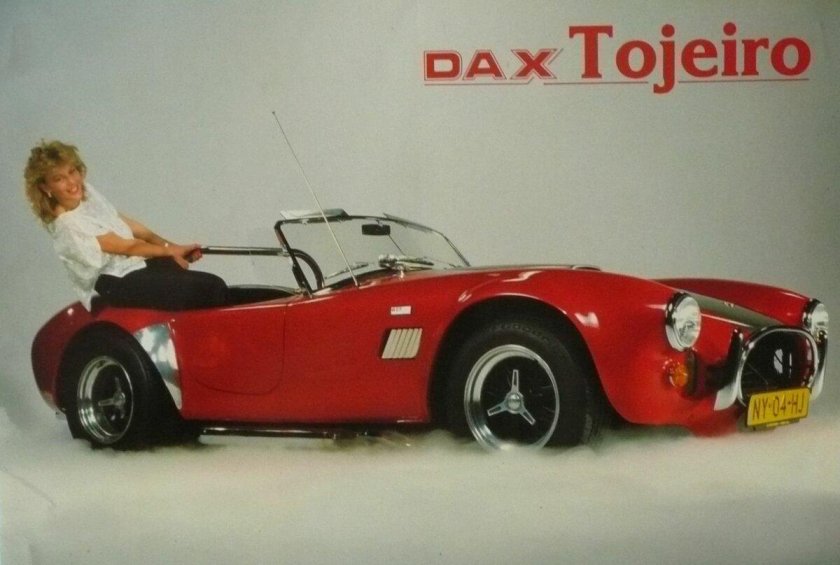 Автомобиль Дакс