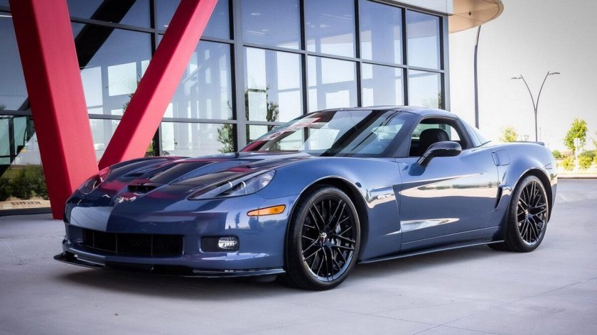Шевроле Корвет zo6