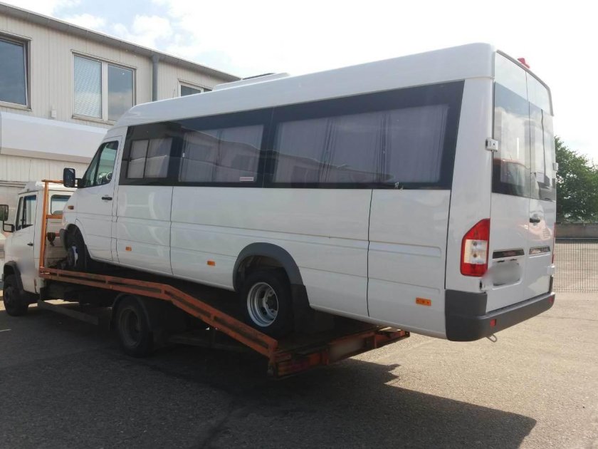 Вызвать эвакуатор