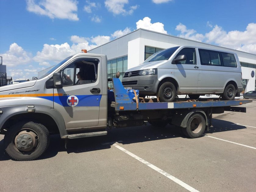 Эвакуатор москва