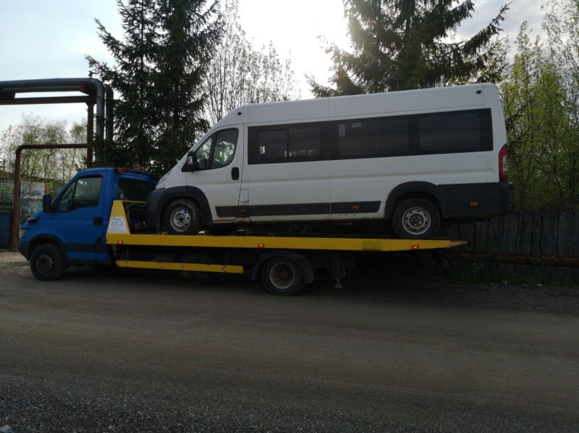 Эвакуатор микроавтобуса