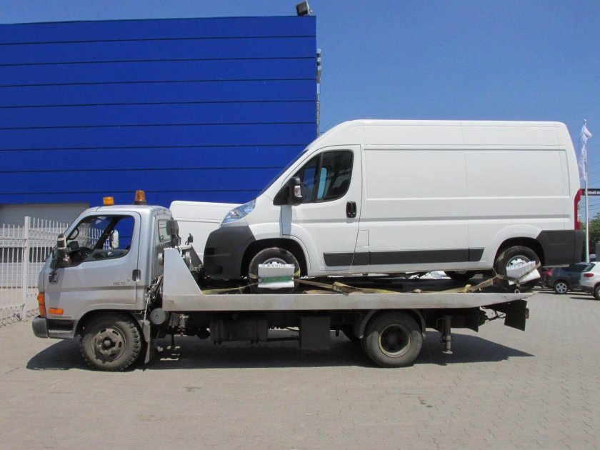 Эвакуатор Hyundai HD 78