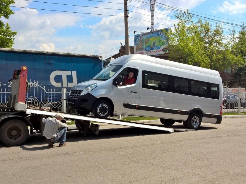 Эвакуатор микроавтобуса