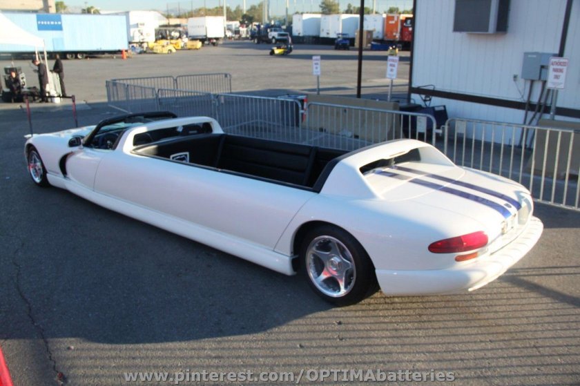 Додж вайпер лимузин