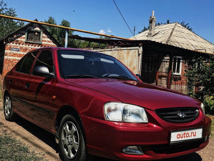 Hyundai Accent 2005 красный