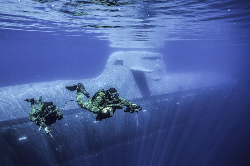 Comsubin боевые пловцы Италии