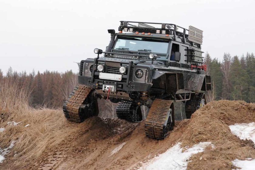 Рендж Ровер на гусеницах
