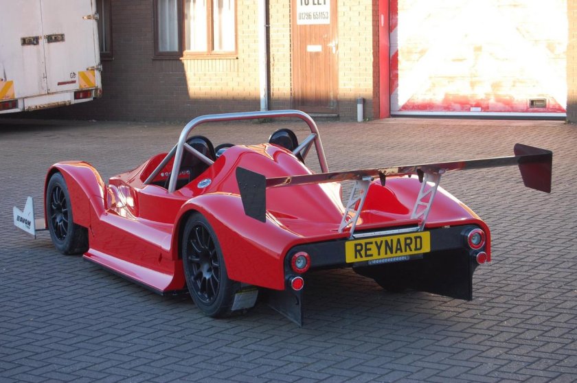 Автомобили с открытыми колесами