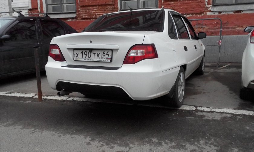 Бампер задний Daewoo Nexia n150