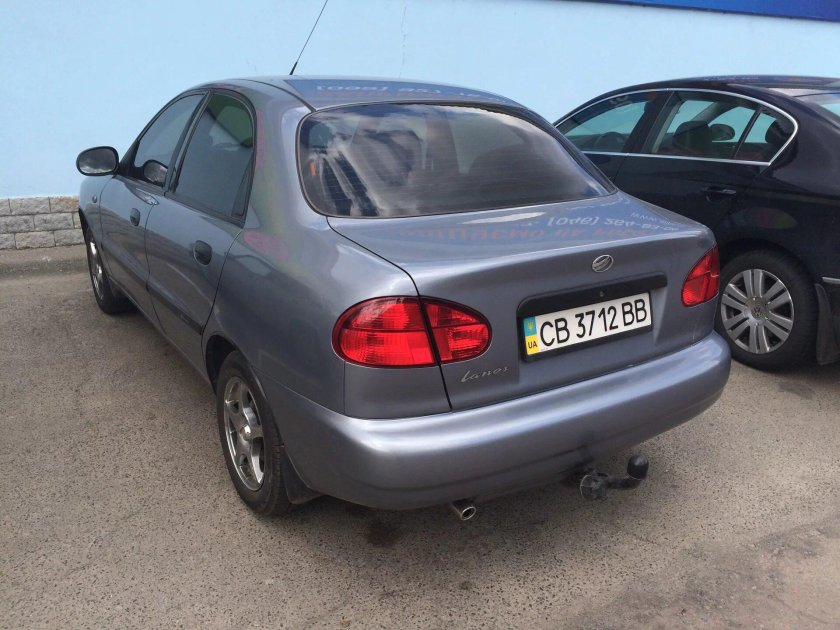 Chevrolet lanos сзади