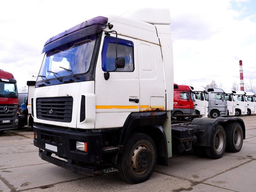 Седельный тягач маз‑643028