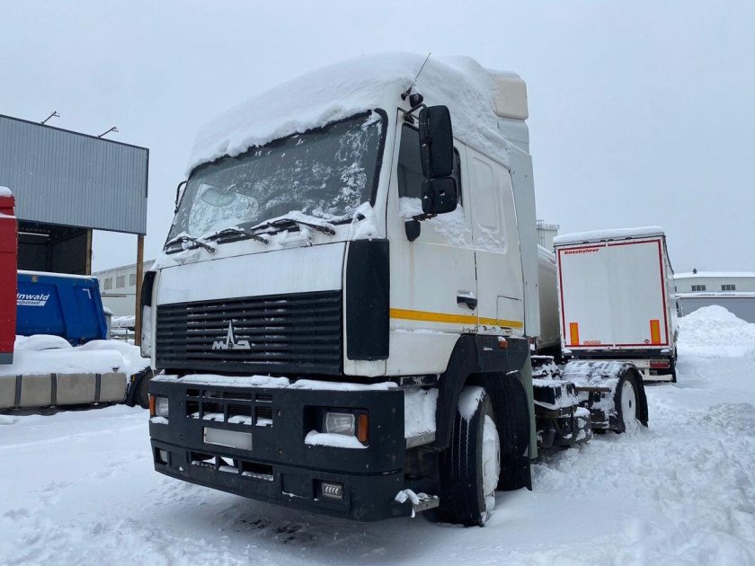 Грузовой седельный тягач маз 5440в9-1420-031