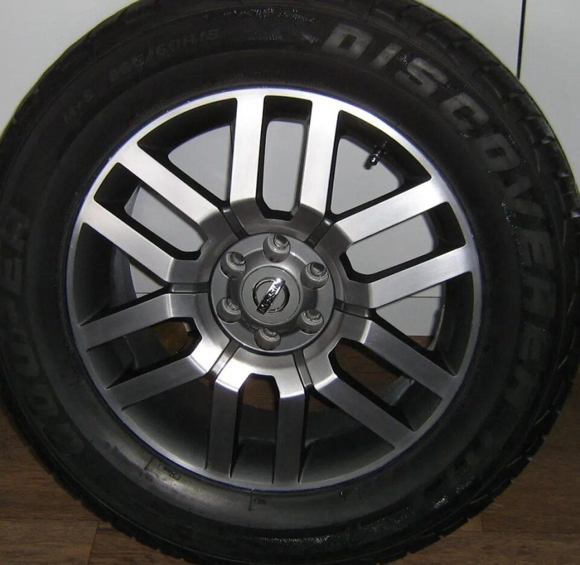 Диски на Ниссан Патфайндер r51 r18