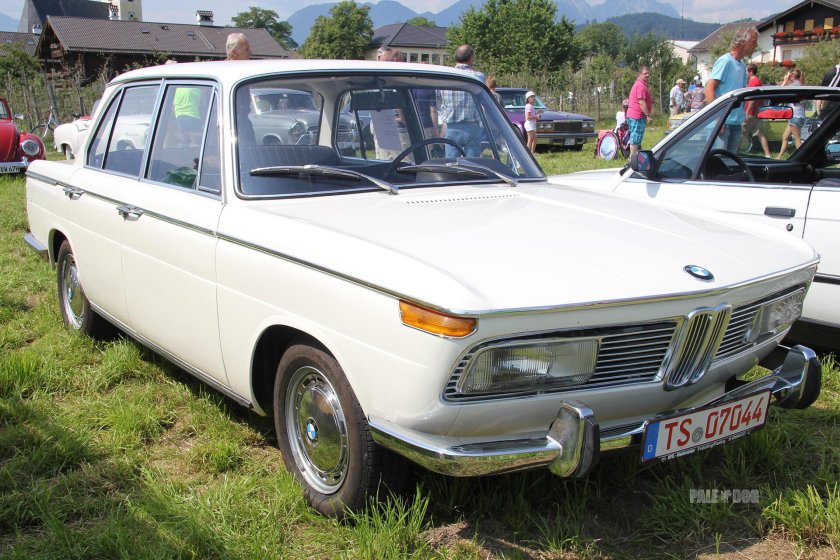 BMW 2000 1969