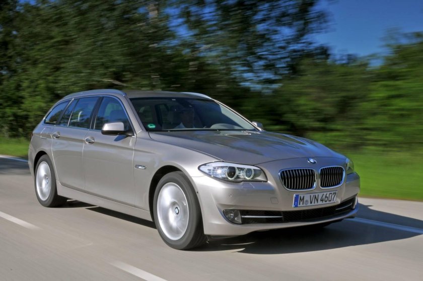 BMW 5 2011