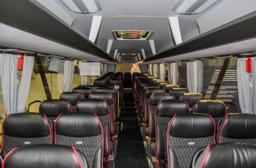 Автобус Неоплан 2216 салон