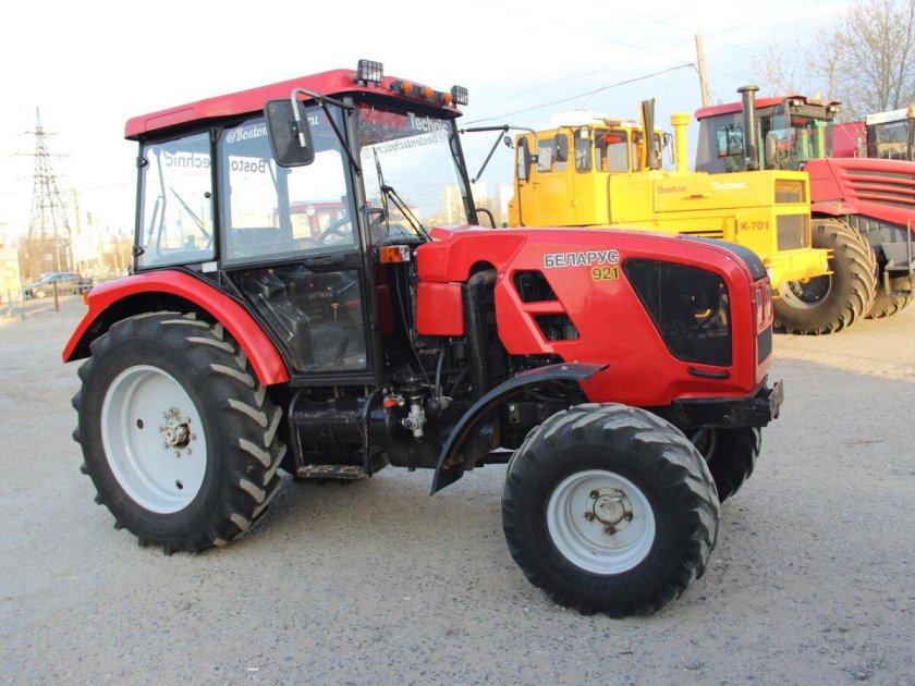 МТЗ 921