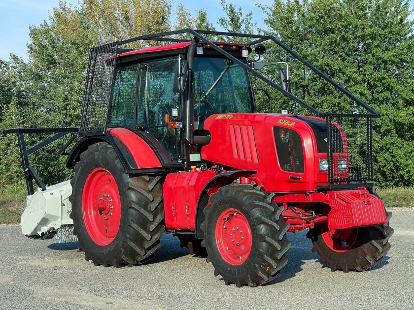 Трактор мтз беларус