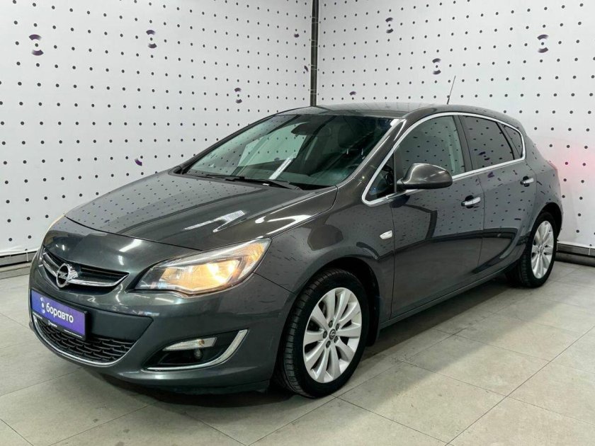 Opel astra 2013