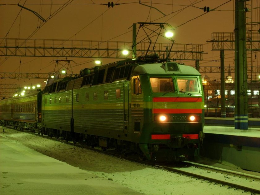 Фирменный поезд Вятка 032