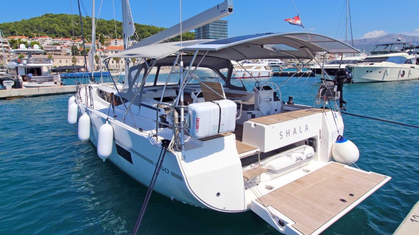 Beneteau oceanis 51.1